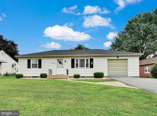 131 Oak View Rd, Lancaster, PA 17602