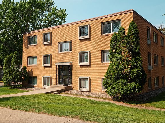 3rd image of 4348 Cedar Ave S APT 103