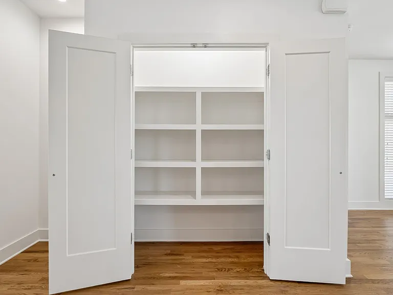 110 Oceola Ave #10 — Photo 13