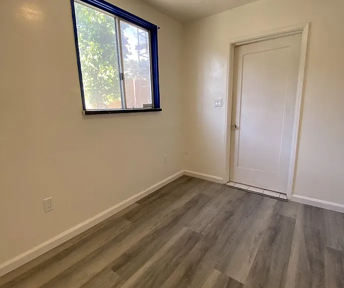 1530 University Ave #1530 — Photo 4