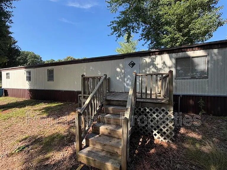 733 Indian Hill Rd — Photo 19