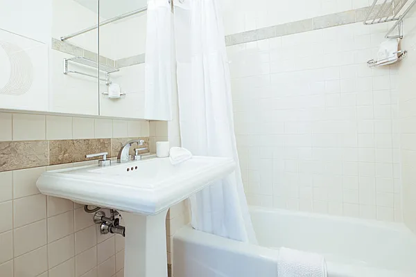 Rented by Landing | media 91