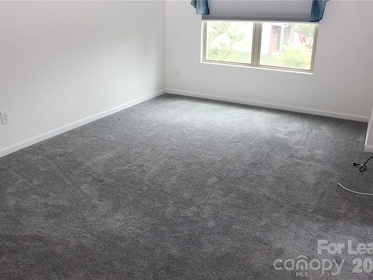6017 Sweetbay Ln — Photo 15