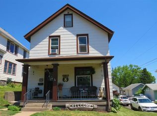 818 N 8th Ave E, Duluth, MN 55805