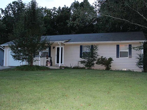 2nd image of 3260 Somerset Dr SE