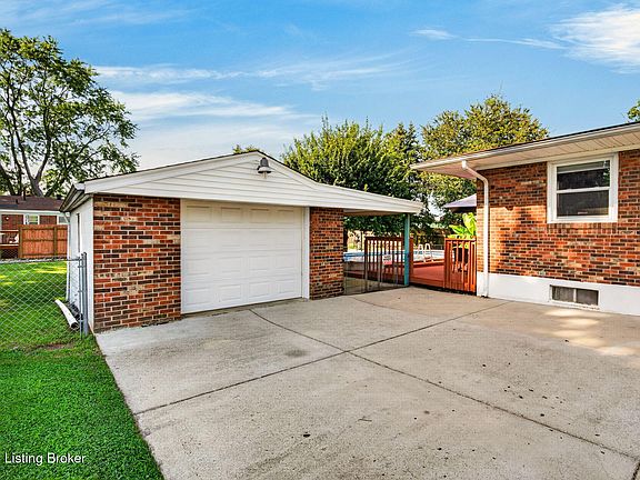 4th image of 8802 Gladstonberry Pl
