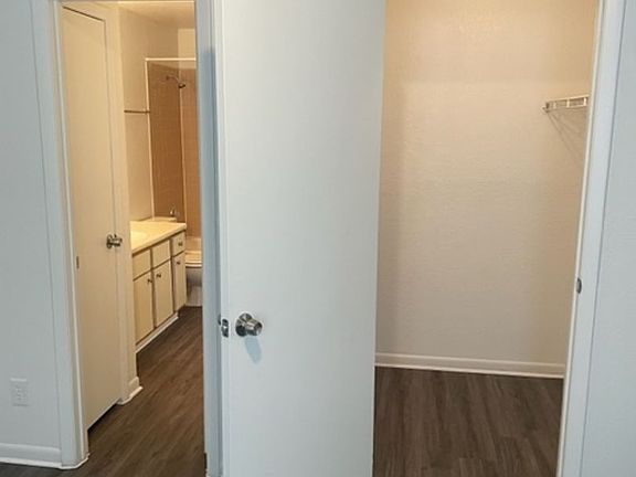 5th image of 11568 Westwood Blvd APT 1017