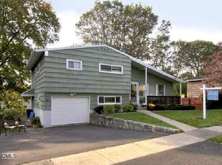 255 Sunnybank Ave, Stratford, CT 06614