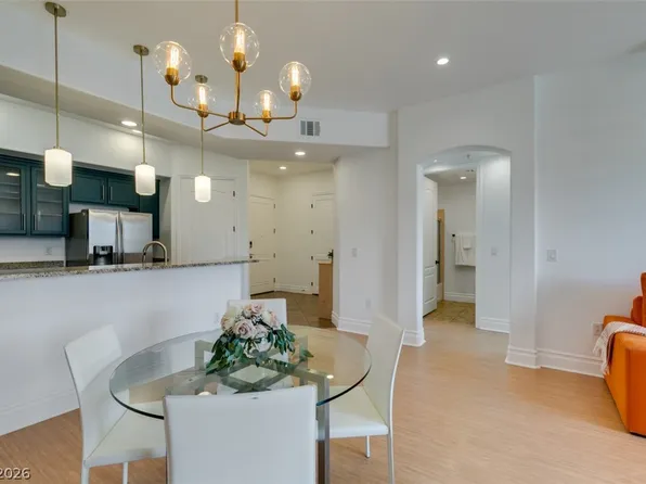 50 E Serene Ave Unit 323, Las Vegas, NV 89123