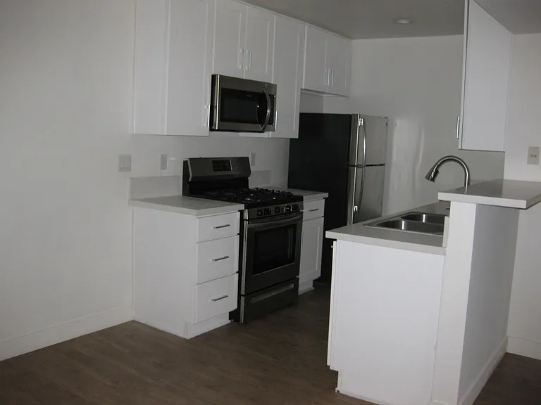 Fairmont — Photo 14