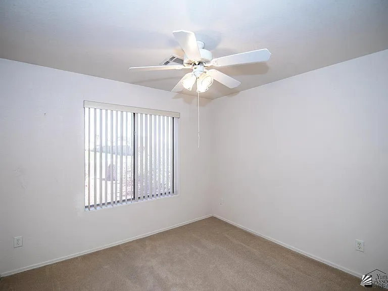 10313 E 38th Pl — Photo 8