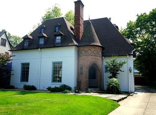 18414 Lynton Rd, Shaker Heights, OH 44122