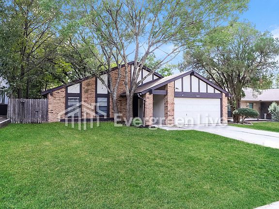 2nd image of 4618 La Loma St