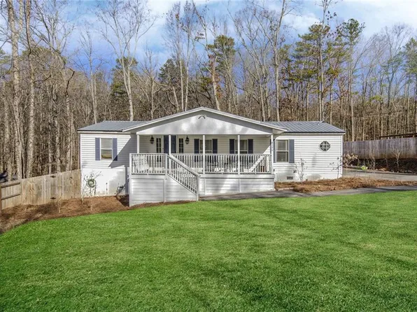 4196 Bryan Dr, Acworth, GA 30102