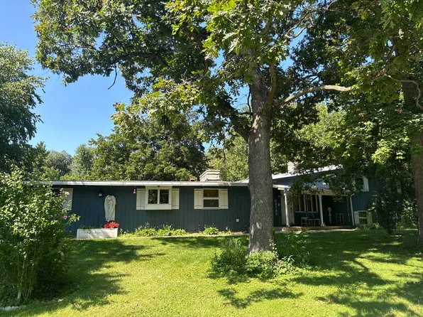 0N740 Prince Crossing Rd, West Chicago, IL 60185