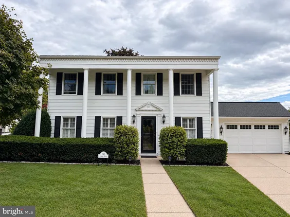 341 Regent St, Camp Hill, PA 17011