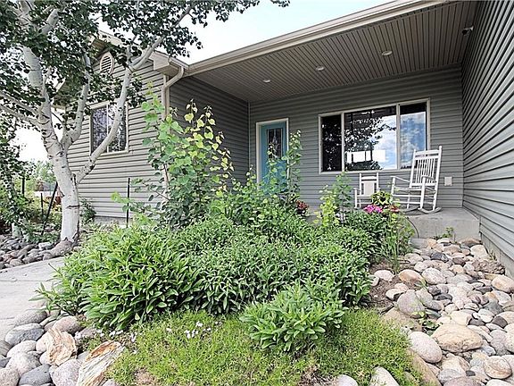 3rd image of 7135 Lakeshore Dr