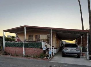 200 Sequoia Way, Santa Ana, CA 92703