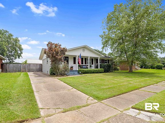 3rd image of 2908 Brierwood Dr