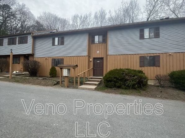 40 McIntyre St UNIT A8