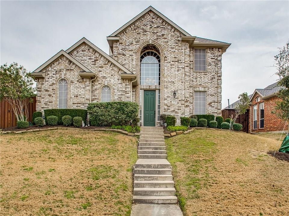 1st image of 3728 Menard Dr