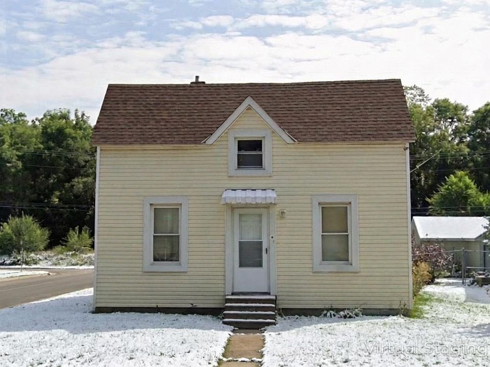 1st image of 1641 Concord St S