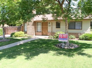 1720 E Princeton Ct, Visalia, CA 93292