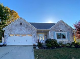 30 Turnberry Ct, Springboro, OH 45066