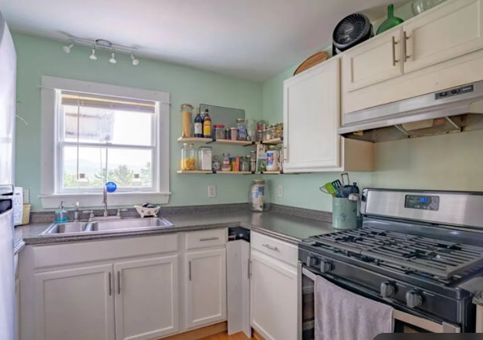 Haven Ridge Estate — Photo 2