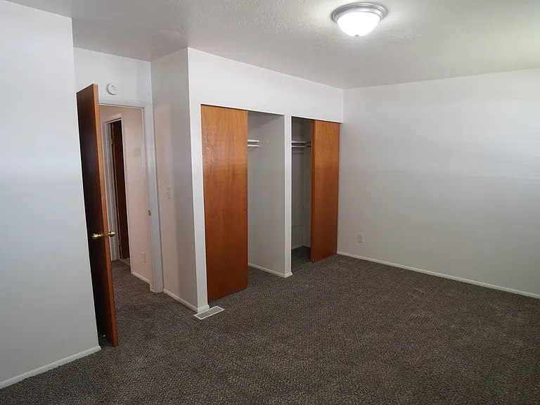 1273 E Gordon Ave — Photo 16