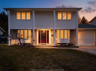 264 Baldoon Rd, Chatham Kent, ON N7L 1E6