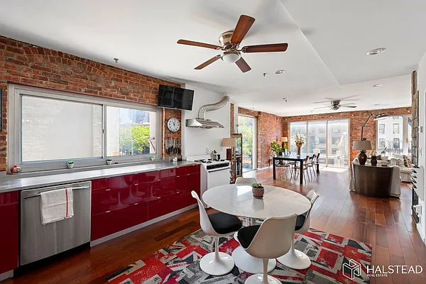 Sold by Halstead Real Estate | media 6