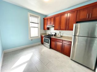 25-36 31st St #A2A, Astoria, NY 11102