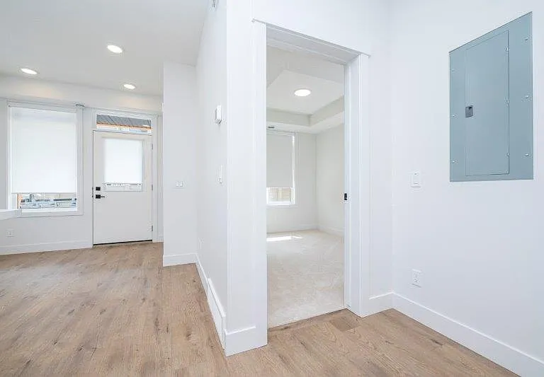 10060 46th St NE #401 — Photo 10