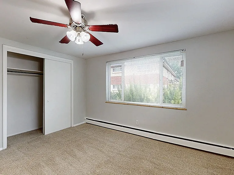 10705 W 7th Pl — Photo 13