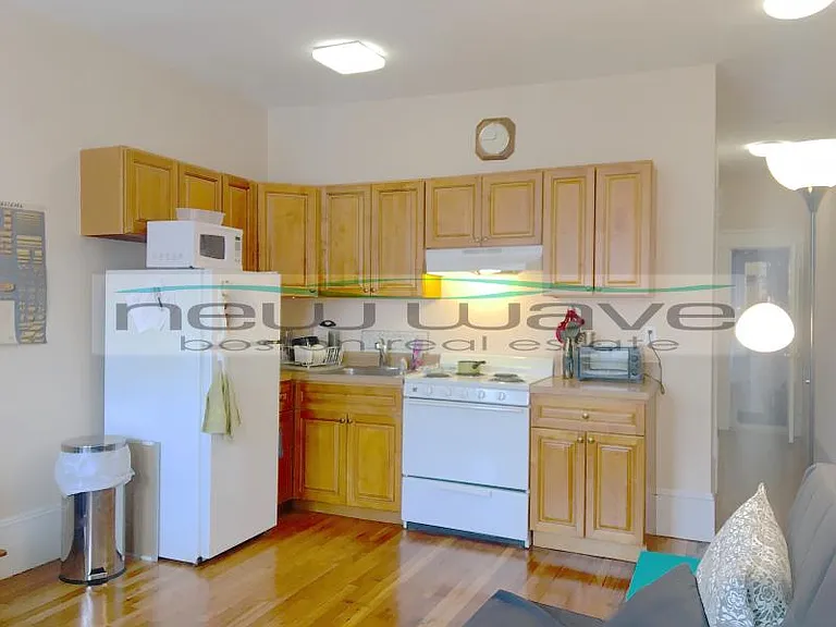 881 Huntington Ave #5 — Photo 13