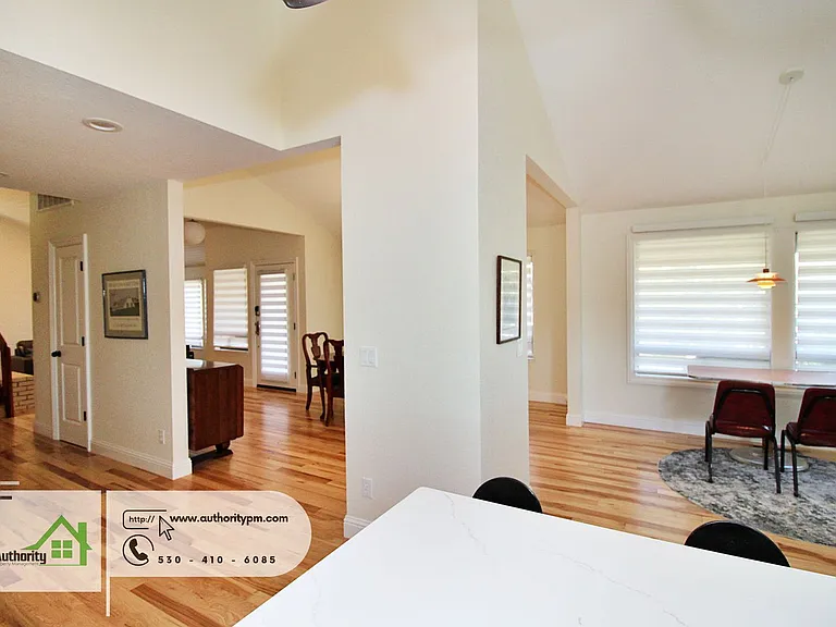 3350 Mountain Oak Dr — Photo 12