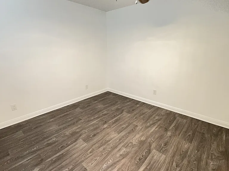 7003 Mount Vernon St — Photo 14