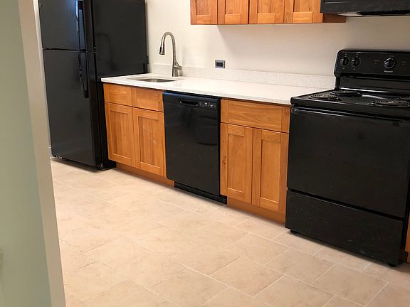 4th image of 1851 Chapman St Floor 2