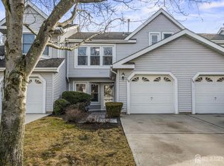 78 Wooten Ct, East Brunswick, NJ 08816