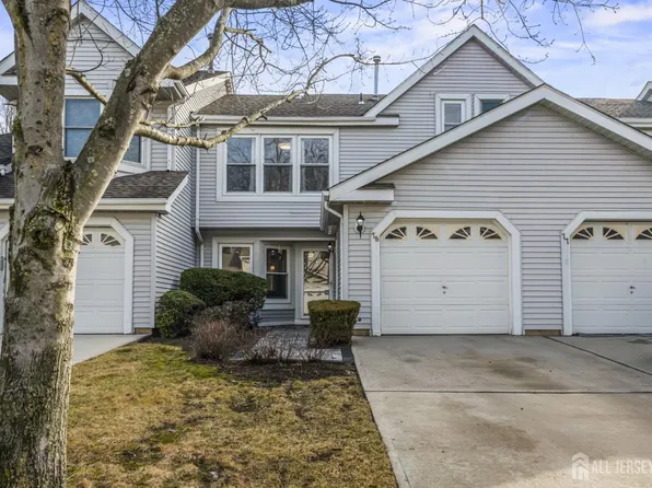 78 Wooten Ct, East Brunswick, NJ 08816