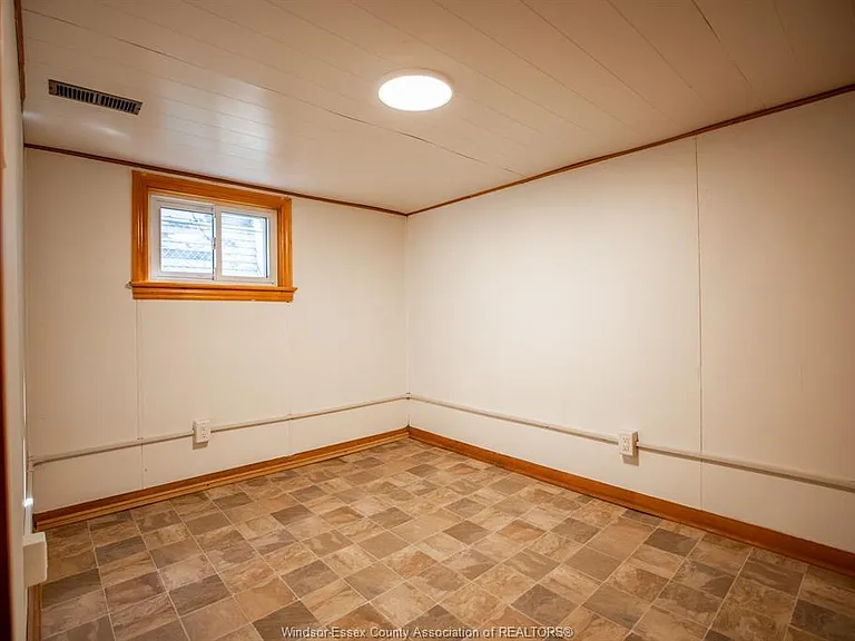 3615 Bloomfield Rd — Photo 12