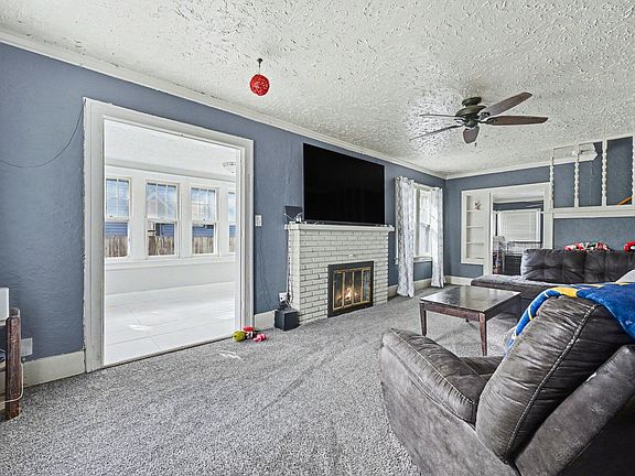 4th image of 1103 Vassar Dr