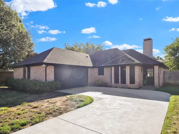 409 Odell St, Cleburne, TX 76033