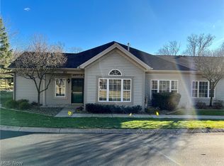 196 Wilcox Rd, Youngstown, OH 44515