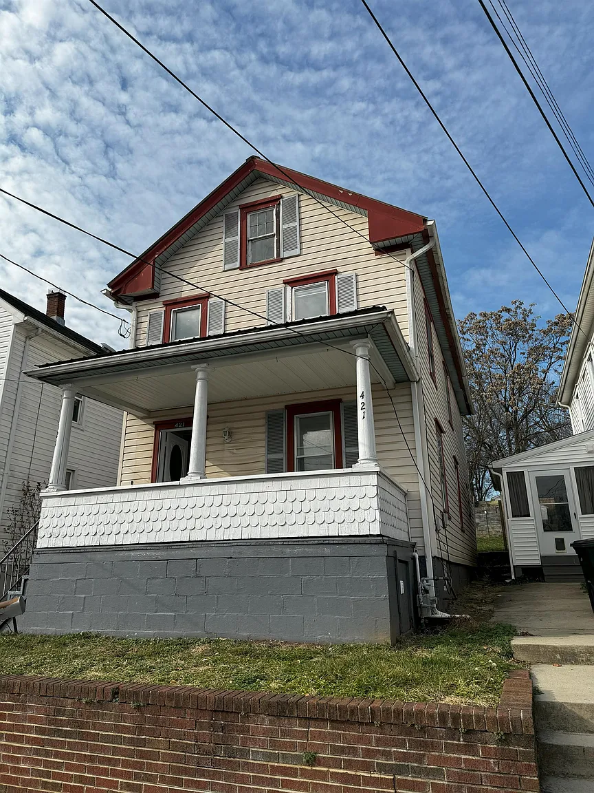 421 S Kentucky Ave photo 1