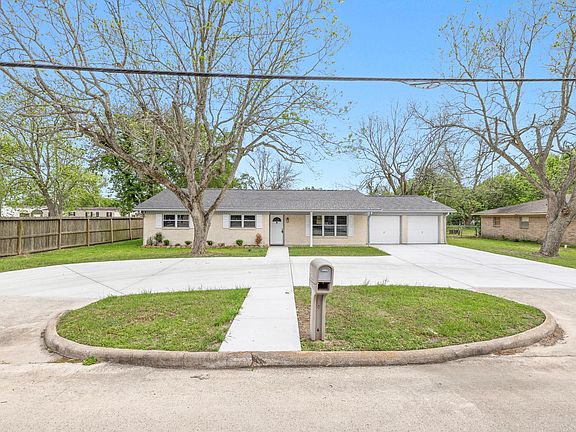 4th image of 202 Massey Tompkins Rd