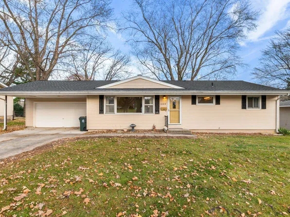 1609 Vondron Rd, Madison, WI 53716