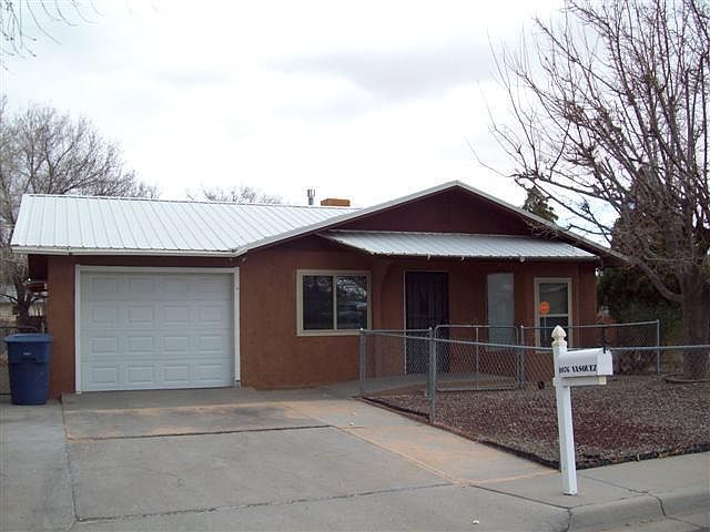 1st image of 1076 Vasquez Ct SE