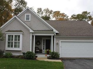 11 Crestview Dr, Westport, MA 02790